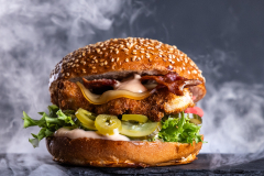 Burgerviikot! Smoky Bacon hampurilainen naudan täyslihapihvillä